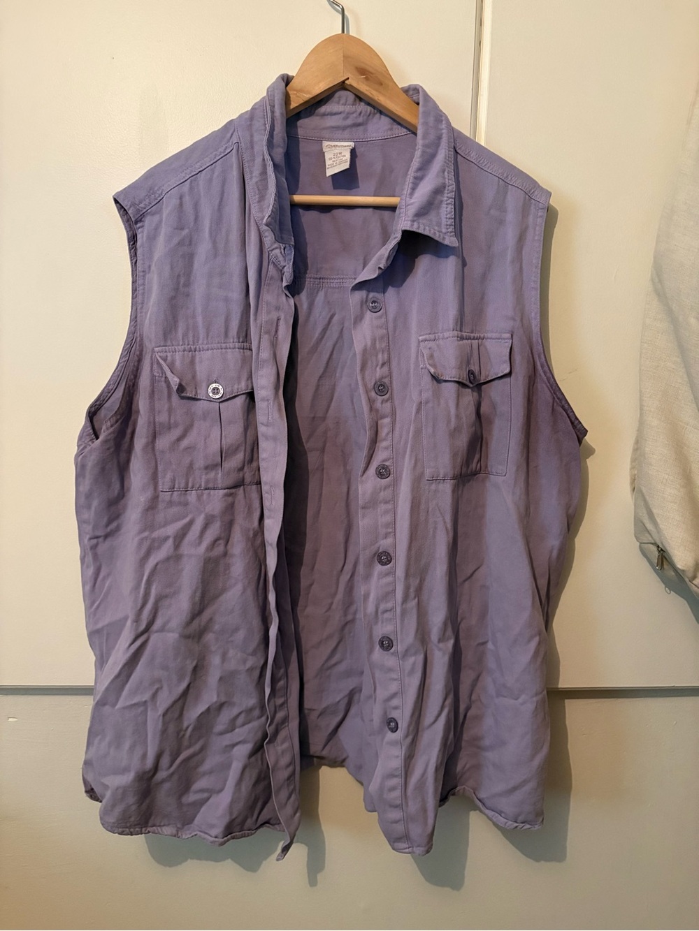 Sleeveless Cotton Tackle Vest in Lavender